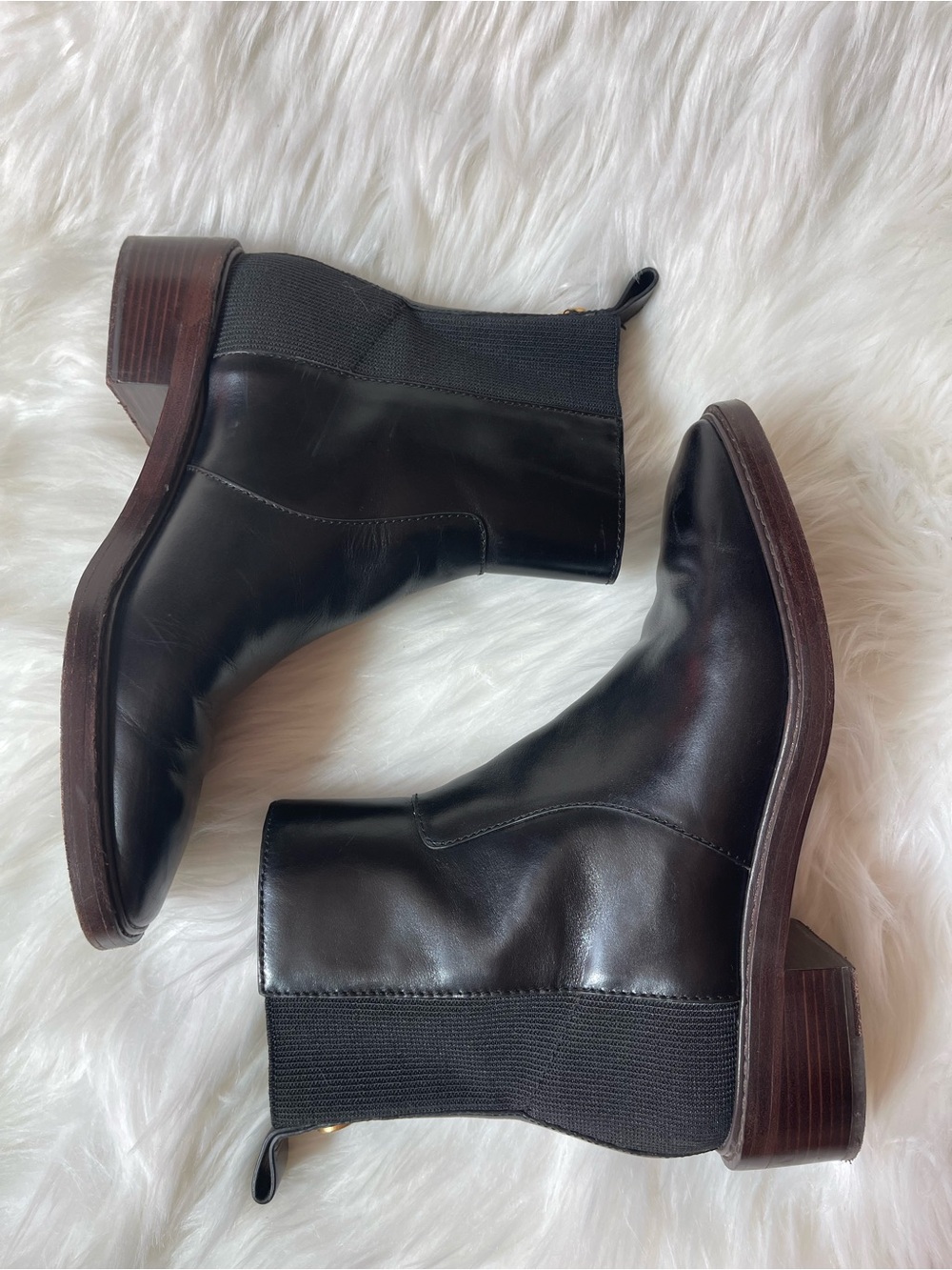 Tory Burch Sierra Antik Chelsea Boots Black Leather Women’s 9.5 Style 84888 - Picture 2 of 13